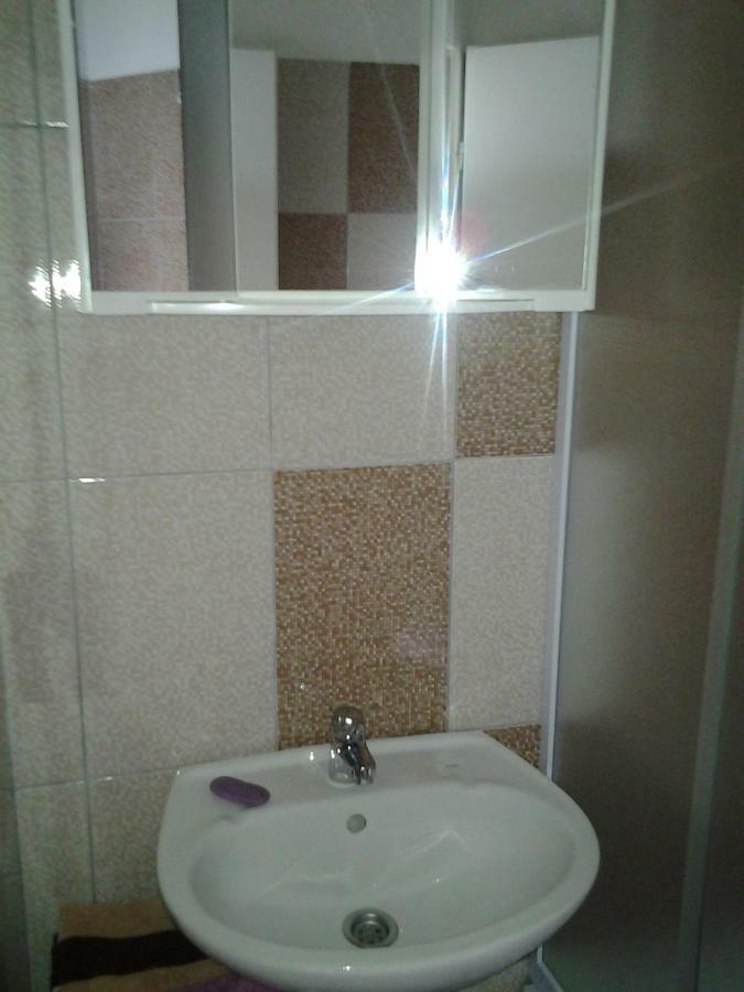 Apartmani Lastro Есенице Экстерьер фото