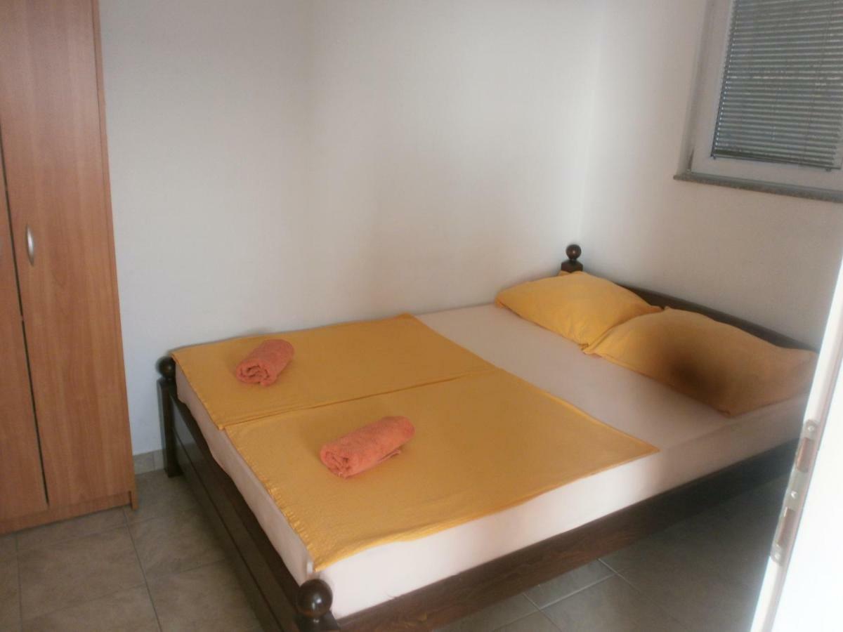 Apartmani Lastro Есенице Экстерьер фото